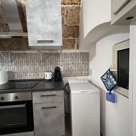 Lo Scrigno Di Alice Apartment *